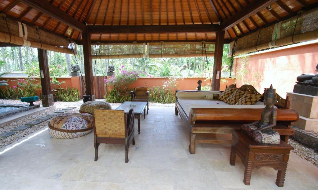 Puri Mas Spa Resort Mangsit Exteriör bild
